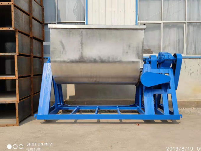 真石漆混合機(jī)運(yùn)轉(zhuǎn)中的注意事項(xiàng)